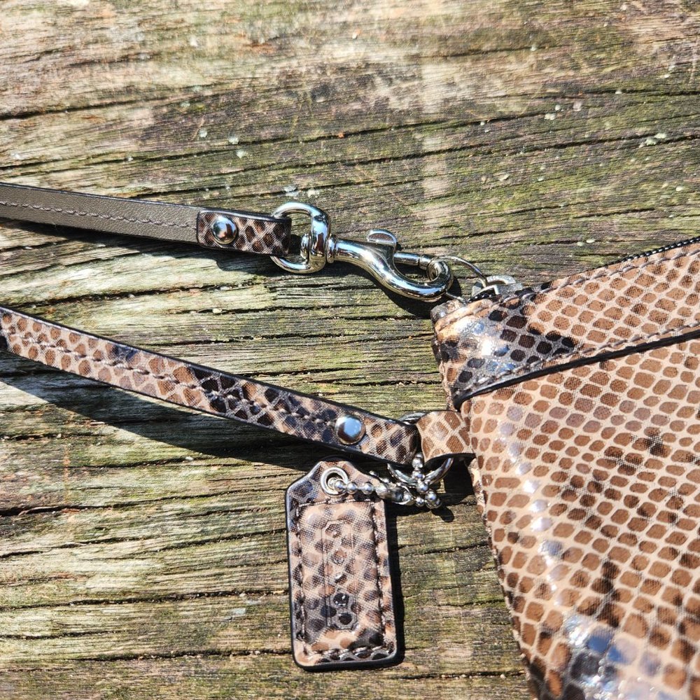 Coach Wristlet - Picture 2 of 6